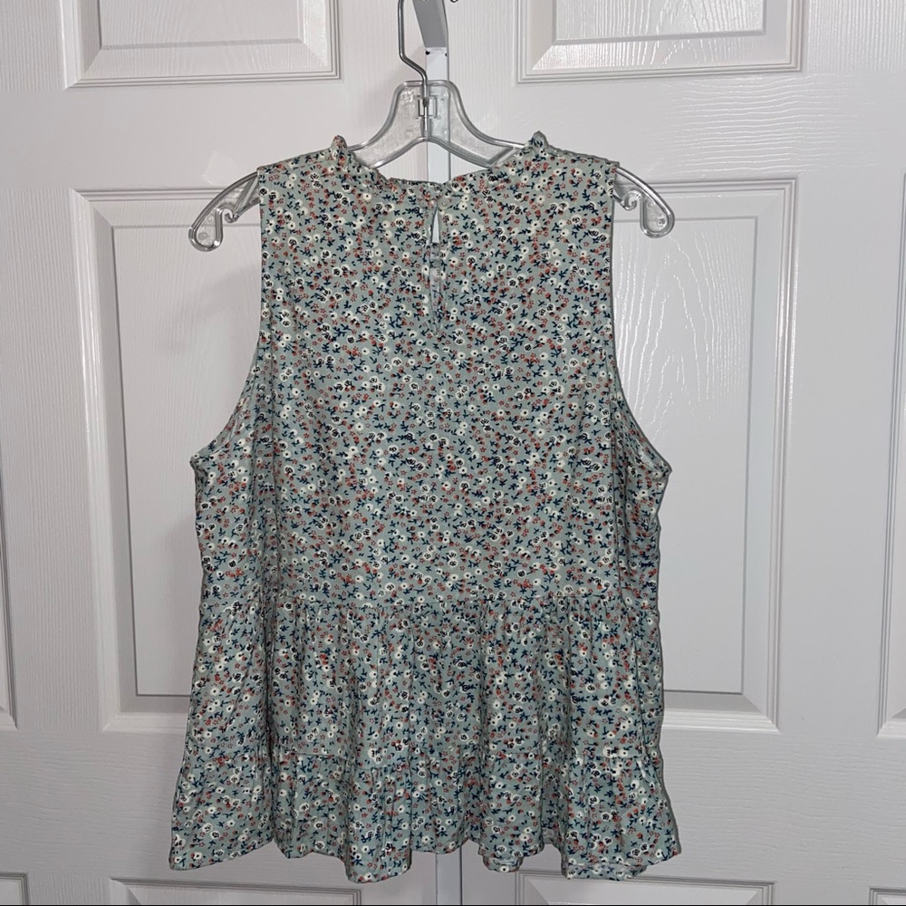 Universal Thread Green Floral Flounce Ruffle Tunic Top XL Sleeveless High Neck - Picture 7 of 12